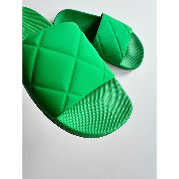 BOTTEGA VENETA Parakeet Green Rubber Intrecciato Pool Slides Sandals, Size 37 - Picture 6 of 16